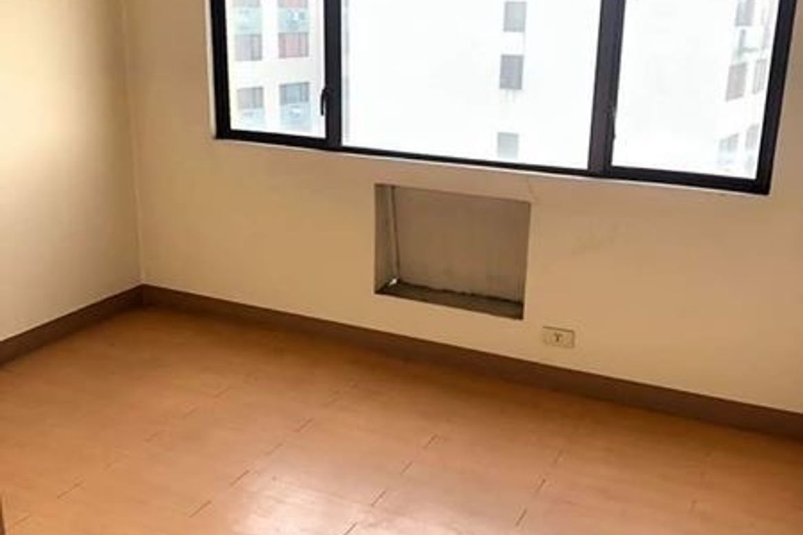 1 Bedroom Condo for Sale in Cambridge Village, San Andres, Cainta, Rizal – photo 7