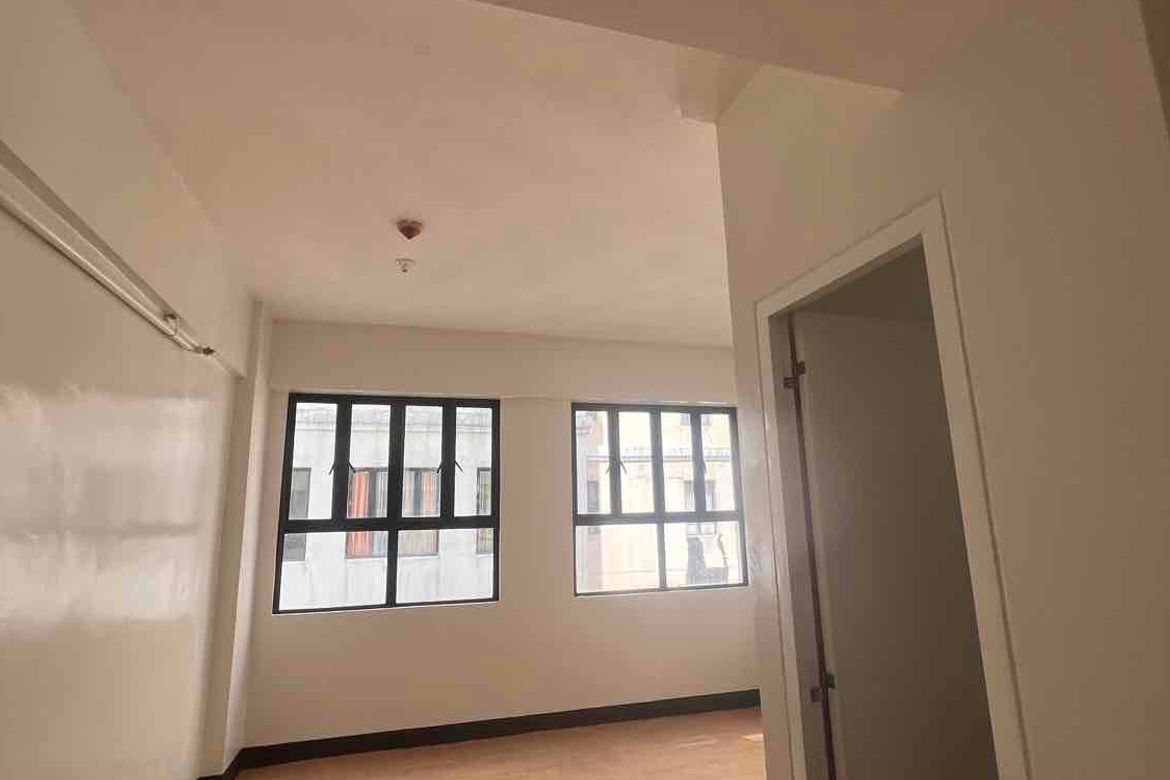 1 Bedroom Condo for Sale in Cambridge Village, San Andres, Cainta, Rizal – photo 5