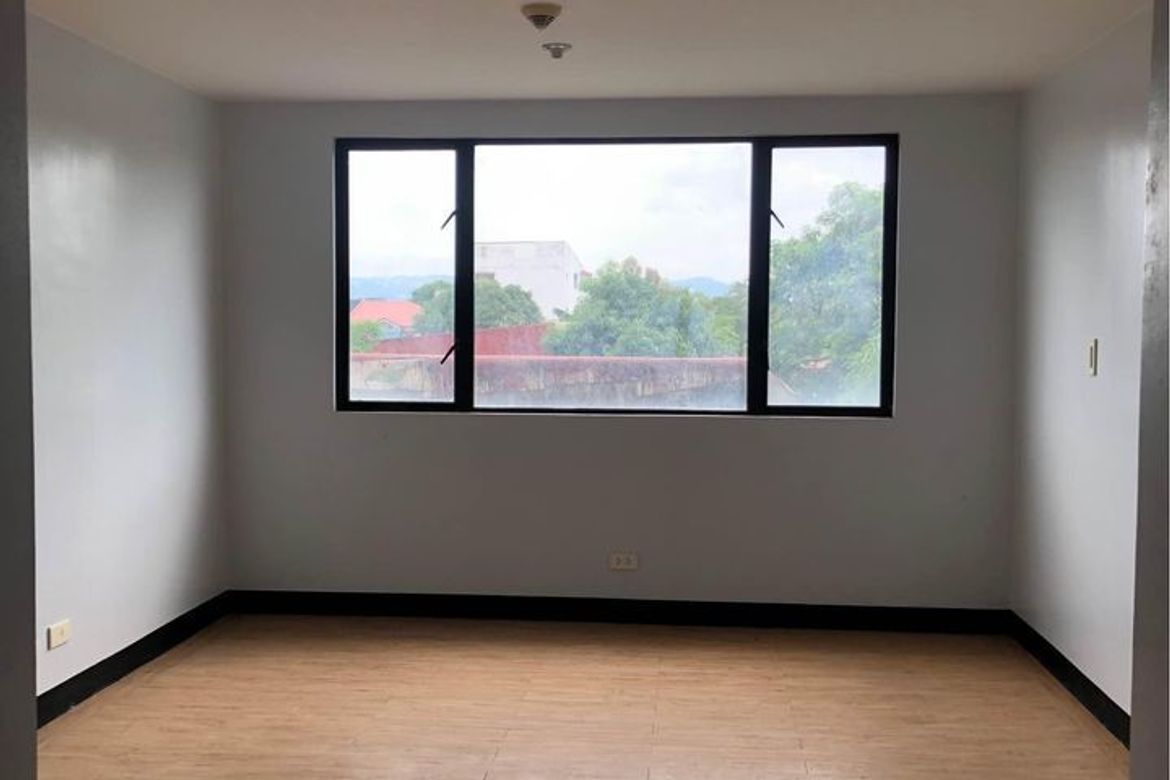 1 Bedroom Condo for Sale in Cambridge Village, San Andres, Cainta, Rizal