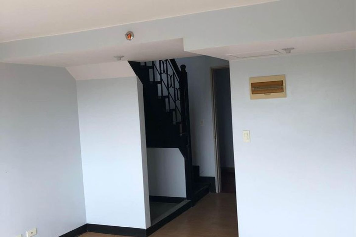 1 Bedroom Condo for Sale in Cambridge Village, San Andres, Cainta, Rizal – photo 5
