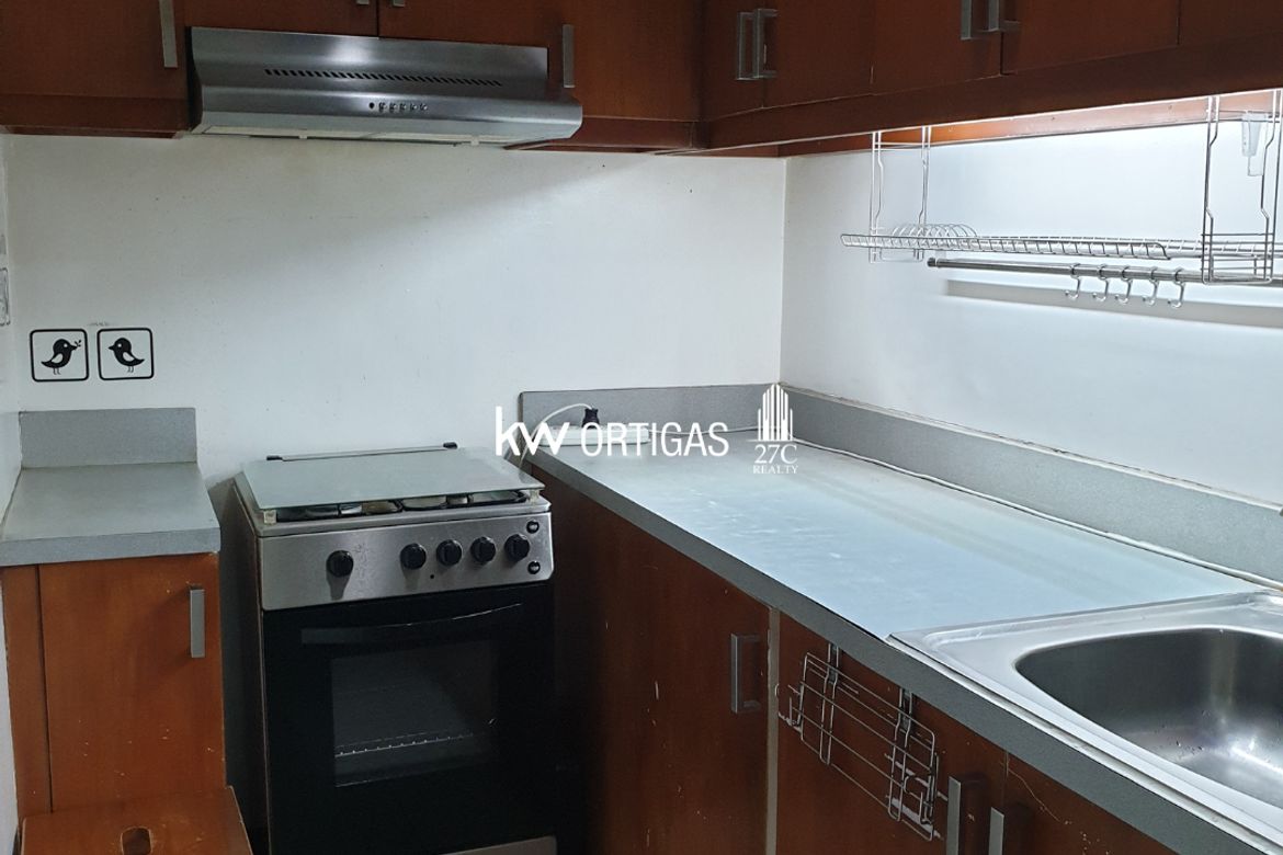 1 Bedroom Condo for Sale in Capitol Site, Cebu City, Cebu – photo 2