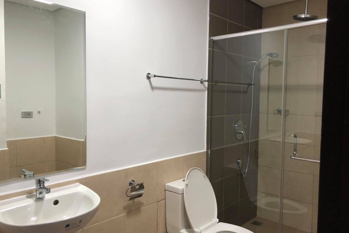1 Bedroom Condo for Sale in Chimes Greenhills, Greenhills, San Juan, Metro Manila near MRT-3 Santolan – photo 4
