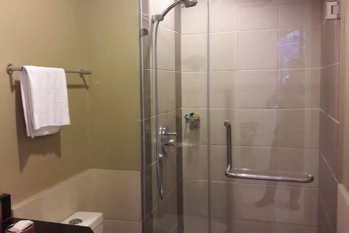 1 Bedroom Condo for Sale in Chimes Greenhills, Greenhills, San Juan, Metro Manila near MRT-3 Santolan – photo 3