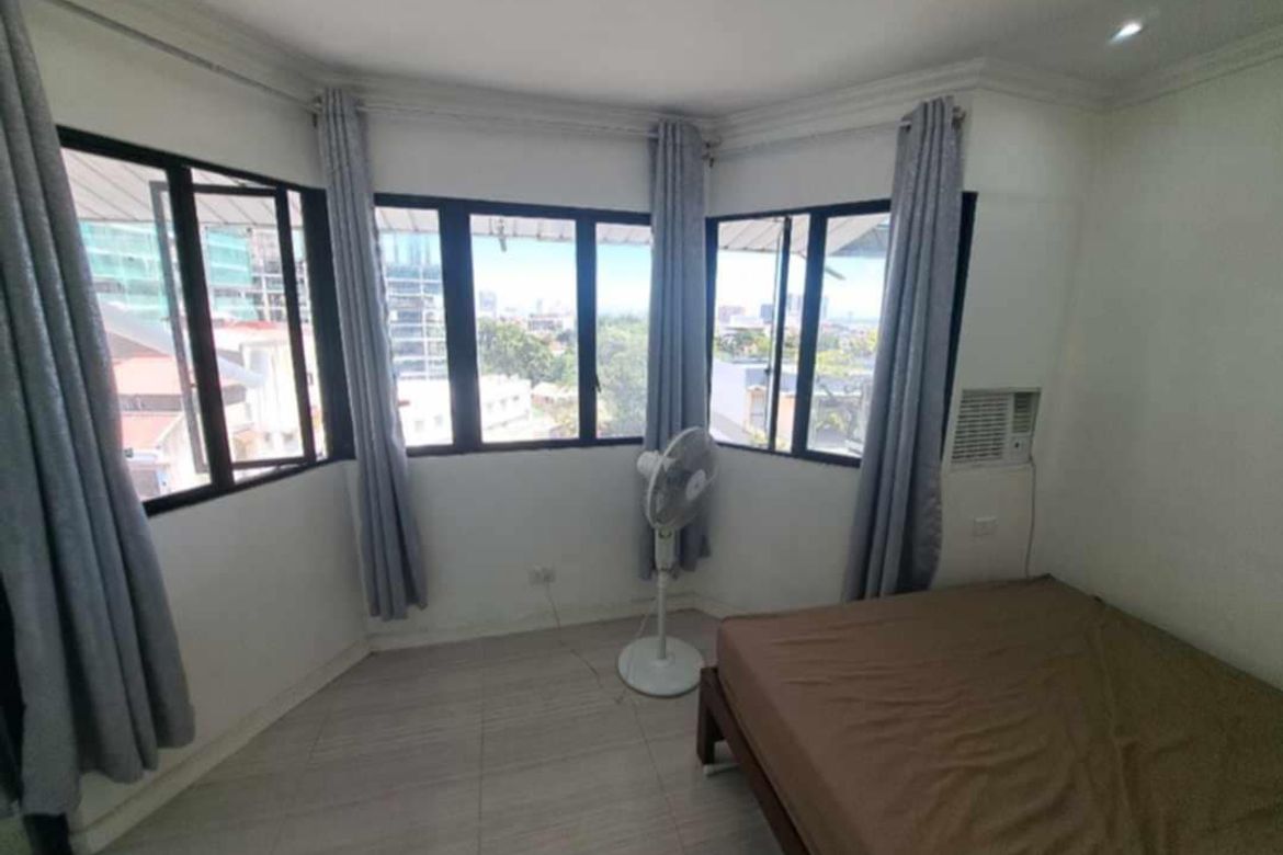 1 Bedroom Condo for Sale in Cogon Ramos, Cebu City, Cebu – photo 3