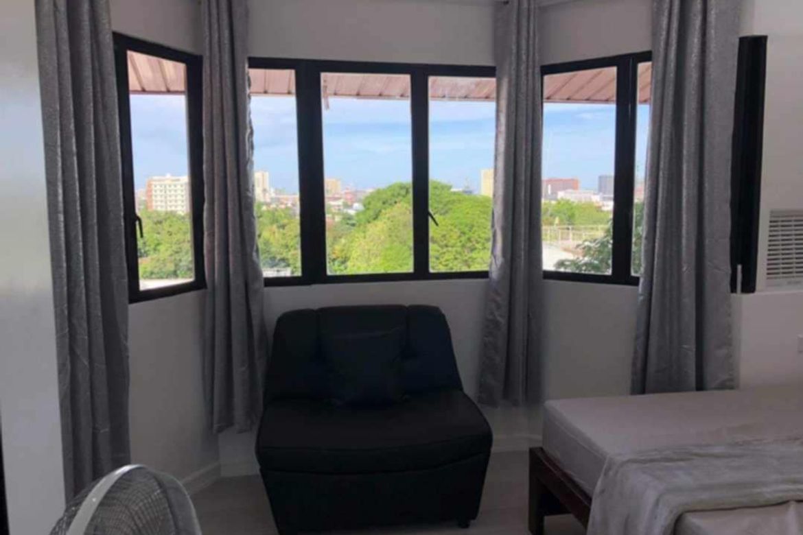 1 Bedroom Condo for Sale in Cogon Ramos, Cebu City, Cebu – photo 4