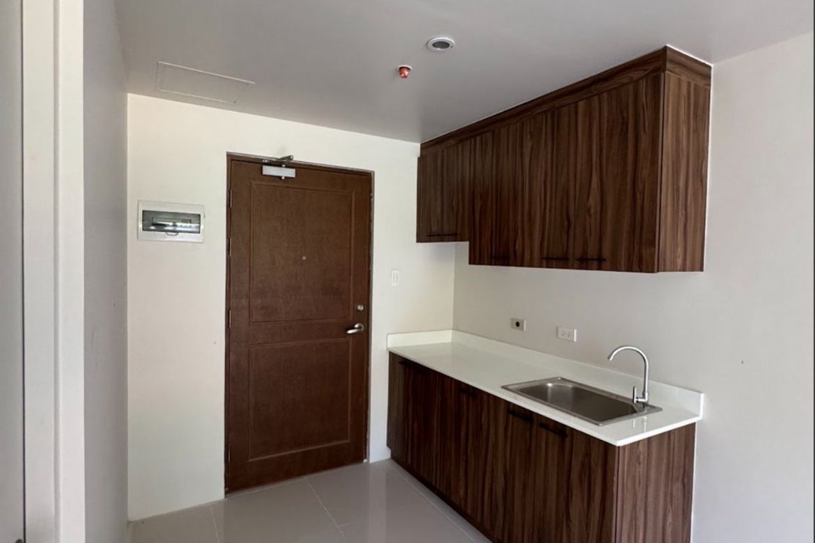 1 Bedroom Condo for Sale in Crosswinds, Iruhin West, Tagaytay, Cavite – photo 5