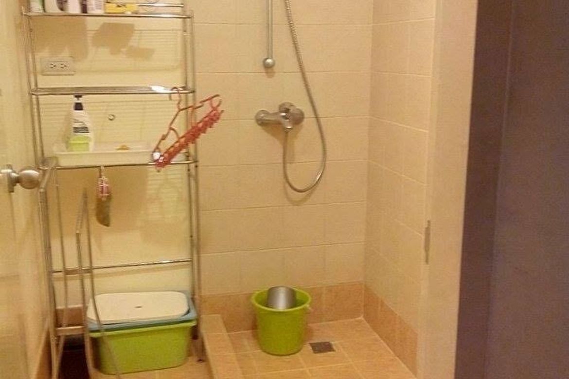 1 Bedroom Condo for Sale in East of Galleria, San Antonio, Pasig, Metro Manila near MRT-3 Ortigas – photo 5