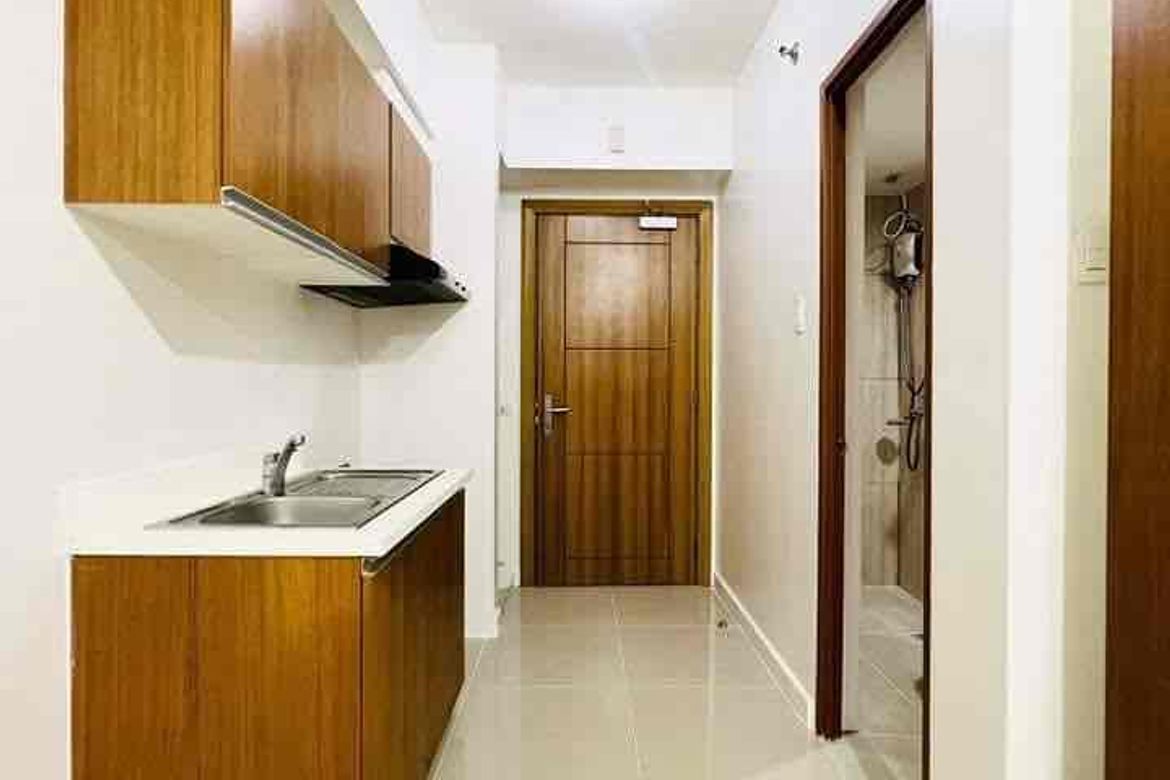 1 Bedroom Condo for Sale in Ermita, Manila, Metro Manila near LRT-1 Pedro Gil – photo 4