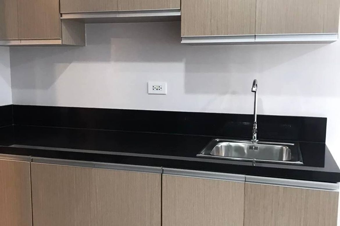 1 Bedroom Condo for Sale in Gateway Regency Studios, Barangka Ilaya, Mandaluyong, Metro Manila near MRT-3 Boni – photo 3