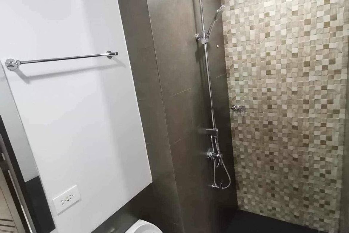1 Bedroom Condo for Sale in Gateway Regency Studios, Barangka Ilaya, Mandaluyong, Metro Manila near MRT-3 Boni – photo 4