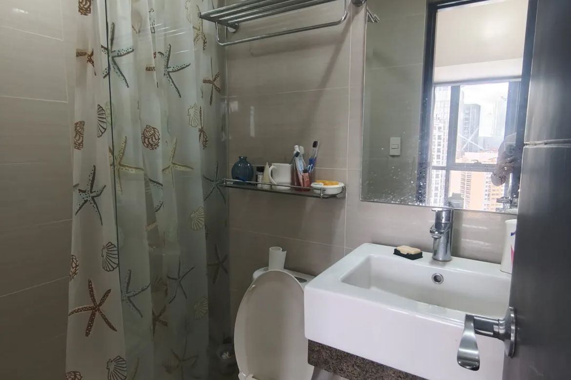 1 Bedroom Condo for Sale in Greenbelt Hamilton, San Lorenzo, Makati, Metro Manila – photo 2