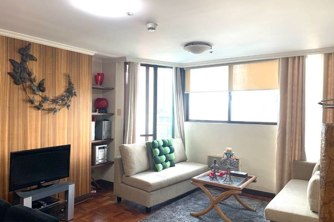 1 Bedroom Condo for Sale in Greenhills, San Juan, Metro Manila near MRT-3 Santolan – photo 2