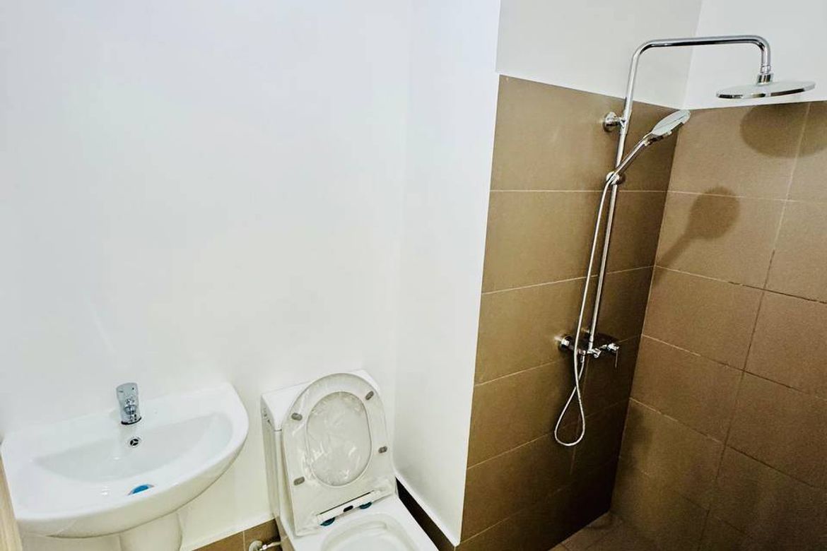 1 Bedroom Condo for Sale in Harbour Park Residences, Vergara, Mandaluyong, Metro Manila – photo 2
