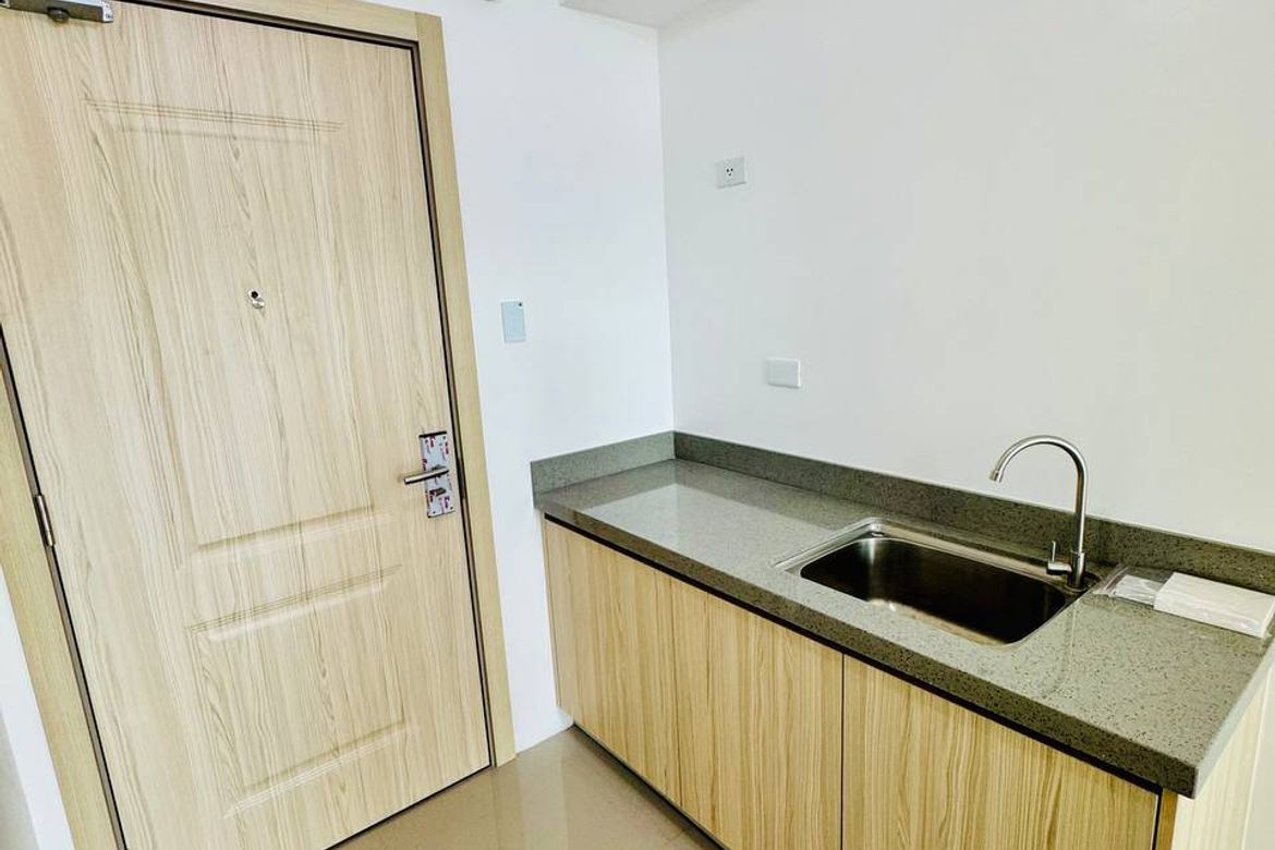 1 Bedroom Condo for Sale in Harbour Park Residences, Vergara, Mandaluyong, Metro Manila – photo 6