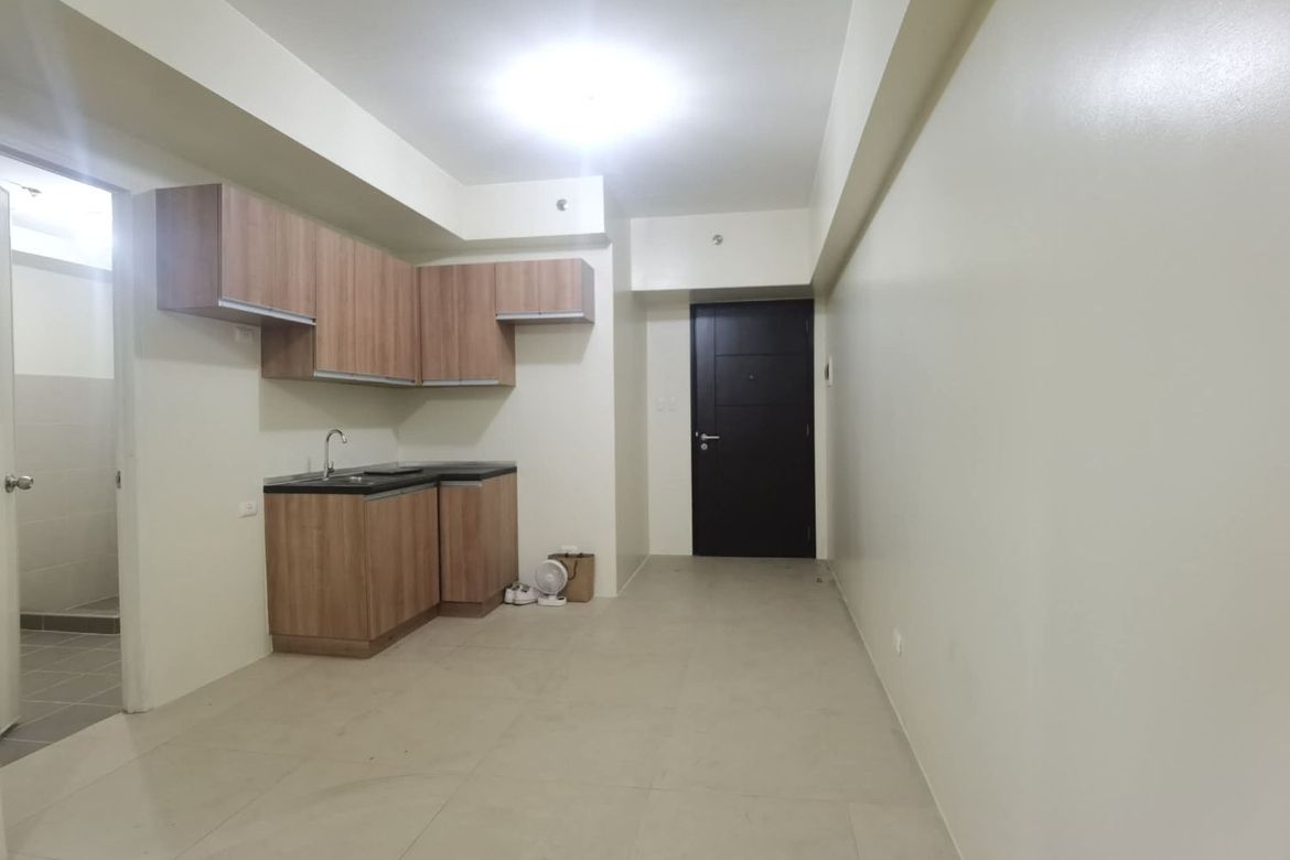 1 Bedroom Condo for Sale in Highway Hills, Mandaluyong, Metro Manila near MRT-3 Boni – photo 2