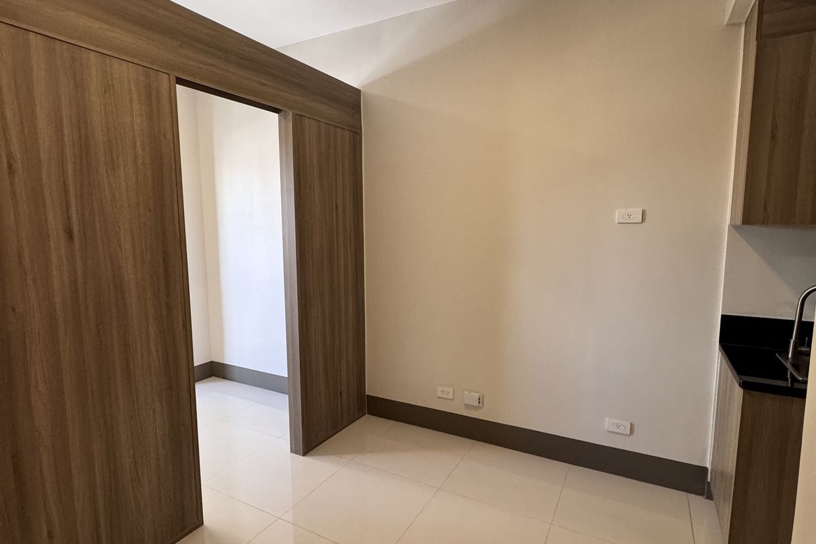 1 Bedroom Condo for Sale in Highway Hills, Mandaluyong, Metro Manila near MRT-3 Shaw Boulevard – photo 8