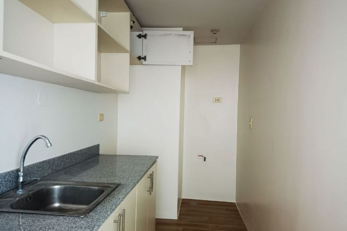 1 Bedroom Condo for Sale in Holland Park, Biñan, Laguna – photo 3