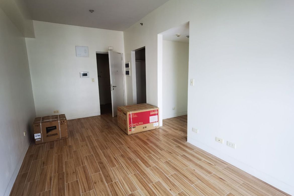 1 Bedroom Condo for Sale in Holland Park, Biñan, Laguna – photo 4