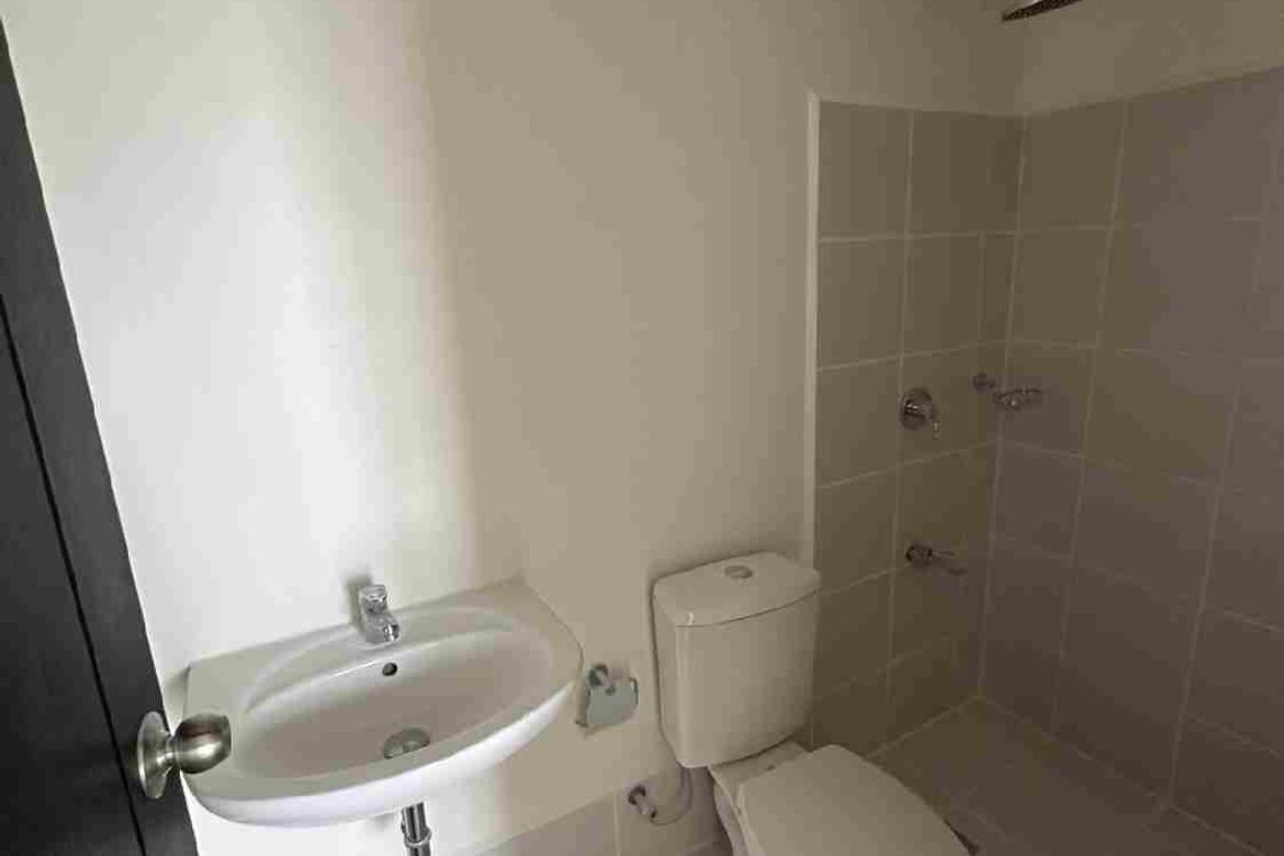1 Bedroom Condo for Sale in Kasara Urban Resort Residences, Ugong, Pasig, Metro Manila – photo 4