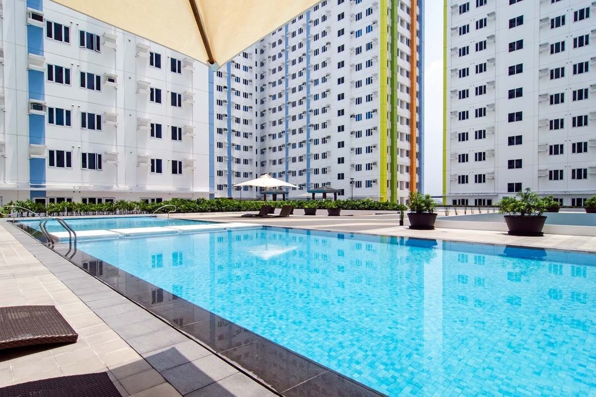 1 Bedroom Condo for Sale in M Place Residences, South Triangle, Quezon City, Metro Manila near MRT-3 Quezon Avenue