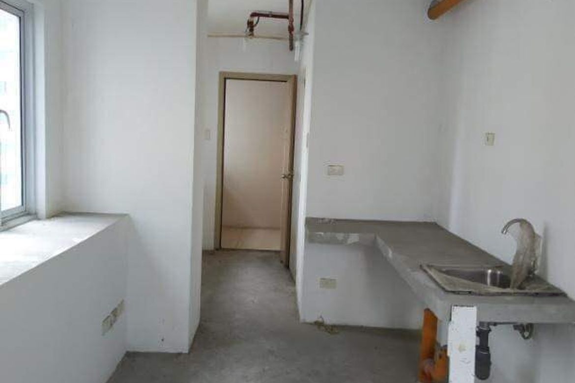 1 Bedroom Condo for Sale in M Place Residences, South Triangle, Quezon City, Metro Manila near MRT-3 Quezon Avenue – photo 6