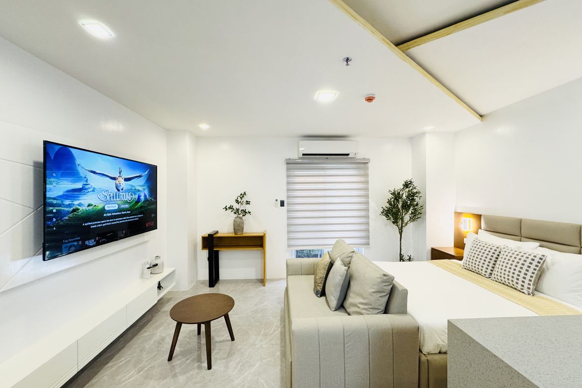 1 Bedroom Condo for Sale in Malabanias, Angeles, Pampanga