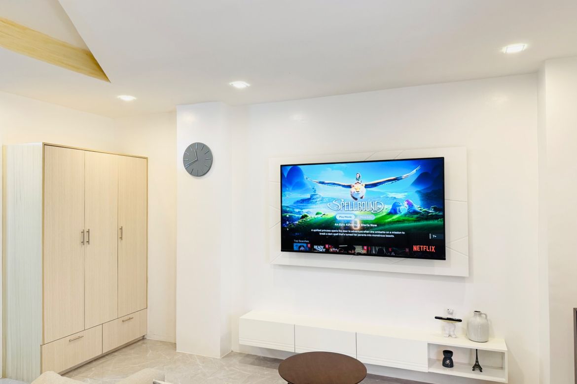 1 Bedroom Condo for Sale in Malabanias, Angeles, Pampanga – photo 8