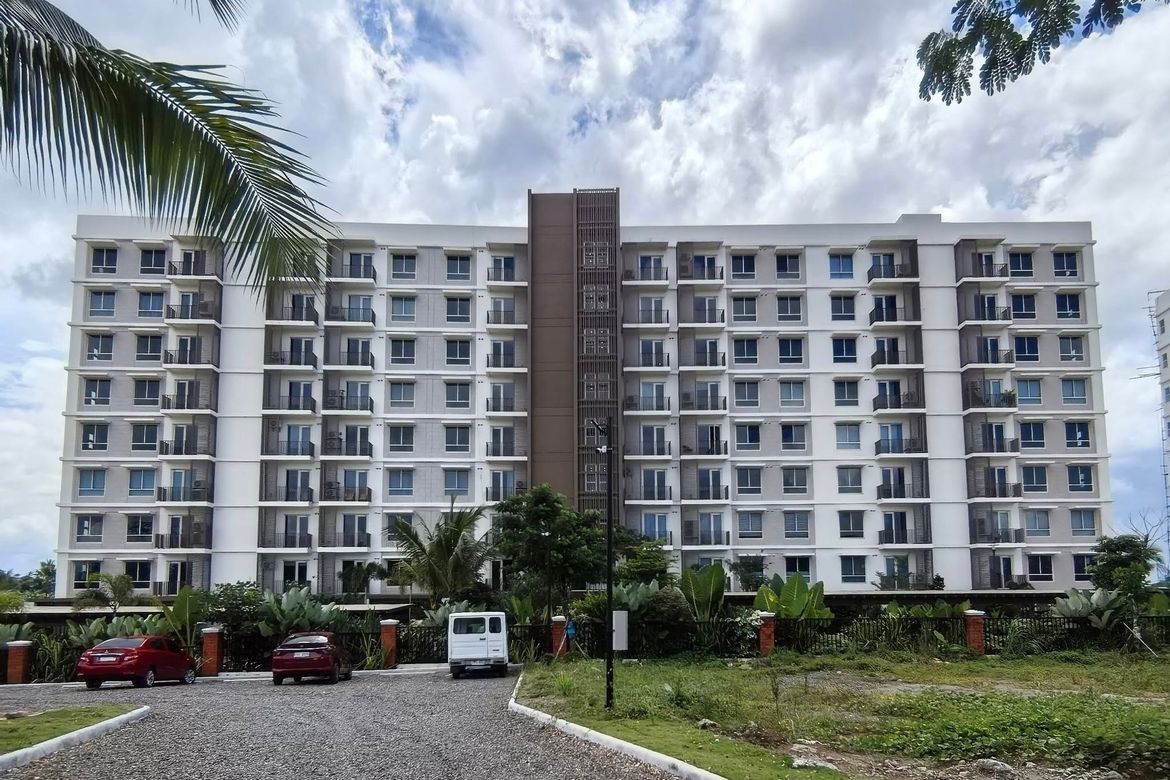 1 Bedroom Condo for Sale in Mandalagan, Bacolod, Negros Occidental – photo 8