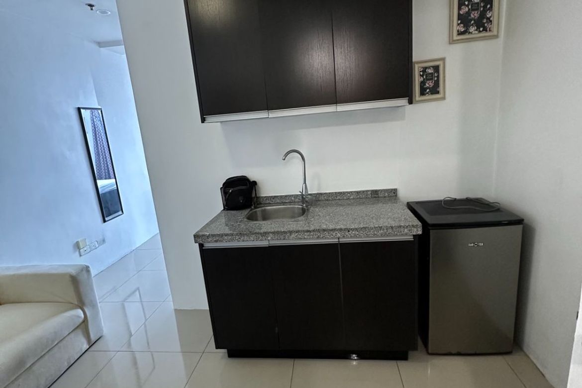 1 Bedroom Condo for Sale in Melbourne Residences, Urdaneta, Makati, Metro Manila near MRT-3 Ayala – photo 3