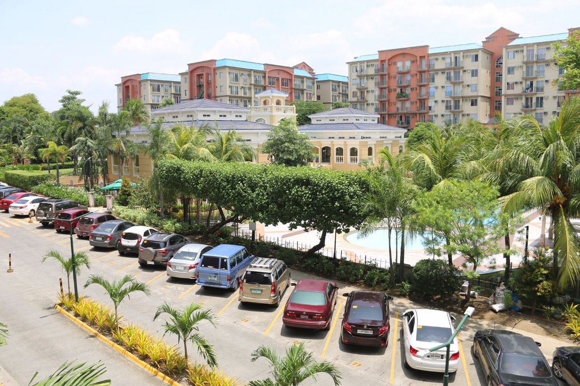 1 Bedroom Condo for Sale in Moonwalk, Parañaque, Metro Manila