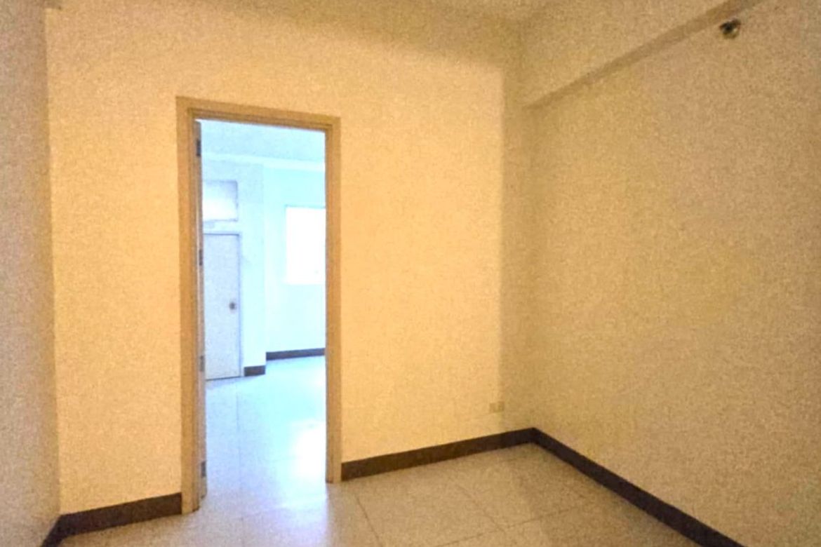 1 Bedroom Condo for Sale in Moonwalk, Parañaque, Metro Manila – photo 7