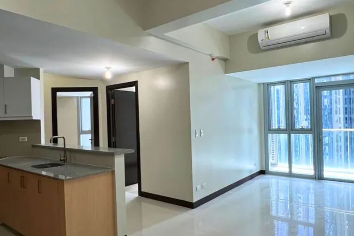 1 Bedroom Condo for Sale in One Shangri-La Place, Wack-Wack Greenhills, Mandaluyong, Metro Manila near MRT-3 Shaw Boulevard – photo 4