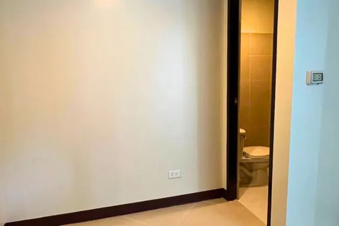 1 Bedroom Condo for Sale in One Shangri-La Place, Wack-Wack Greenhills, Mandaluyong, Metro Manila near MRT-3 Shaw Boulevard – photo 7