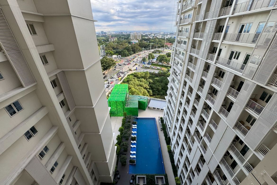 1 Bedroom Condo for Sale in Park McKinley West, BGC, Taguig