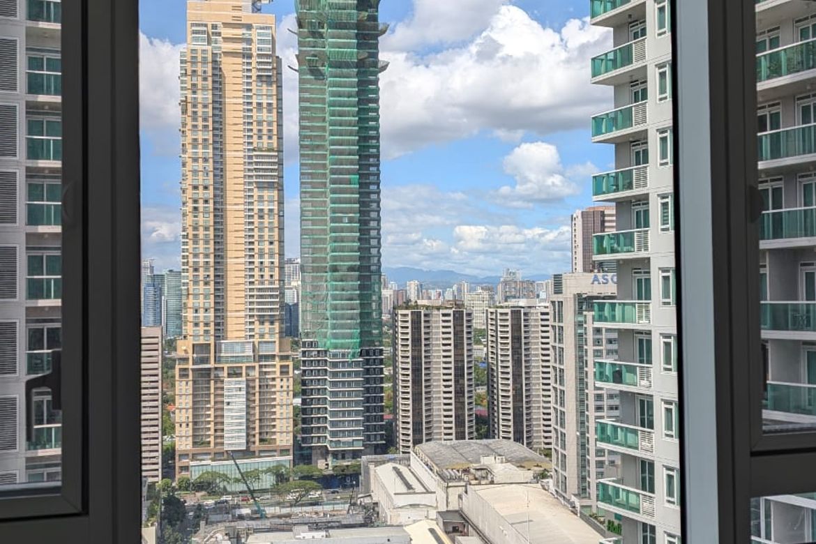1 Bedroom Condo for Sale in Park Terraces, San Lorenzo, Makati, Metro Manila near MRT-3 Ayala – photo 7