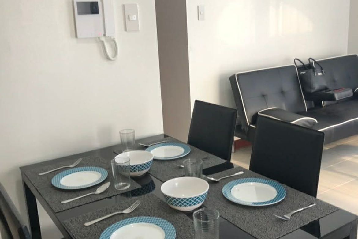 1 Bedroom Condo for Sale in Paseo De Roces, Pio Del Pilar, Makati City – photo 2