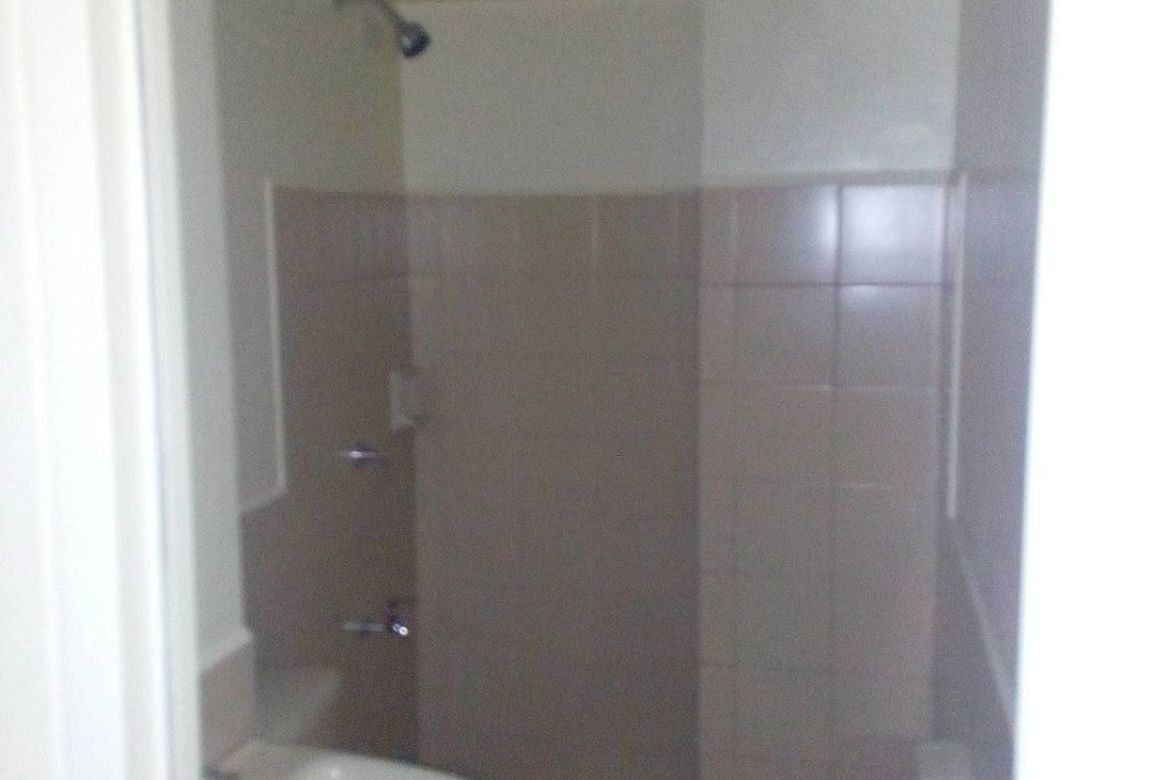 1 Bedroom Condo for Sale in Pines Peak Tower I, Highway Hills, Mandaluyong, Metro Manila near MRT-3 Shaw Boulevard – photo 3