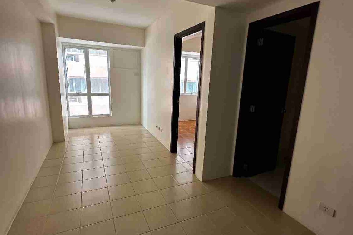 1 Bedroom Condo for Sale in Pioneer Woodlands, Barangka Ilaya, Mandaluyong, Metro Manila near MRT-3 Boni – photo 4