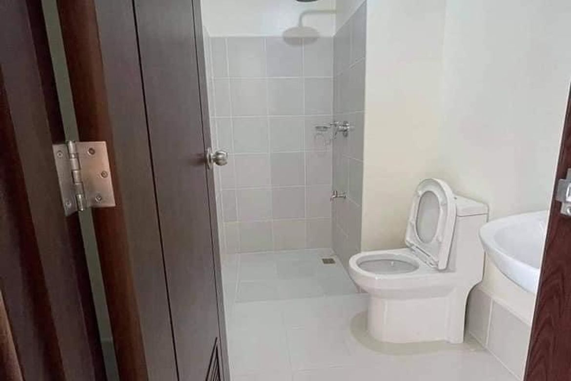 1 Bedroom Condo for Sale in Pioneer Woodlands, Barangka Ilaya, Mandaluyong, Metro Manila near MRT-3 Boni – photo 5
