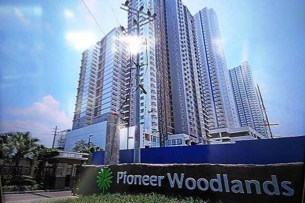 1 Bedroom Condo for Sale in Pioneer Woodlands, Barangka Ilaya, Mandaluyong, Metro Manila near MRT-3 Boni – photo 7