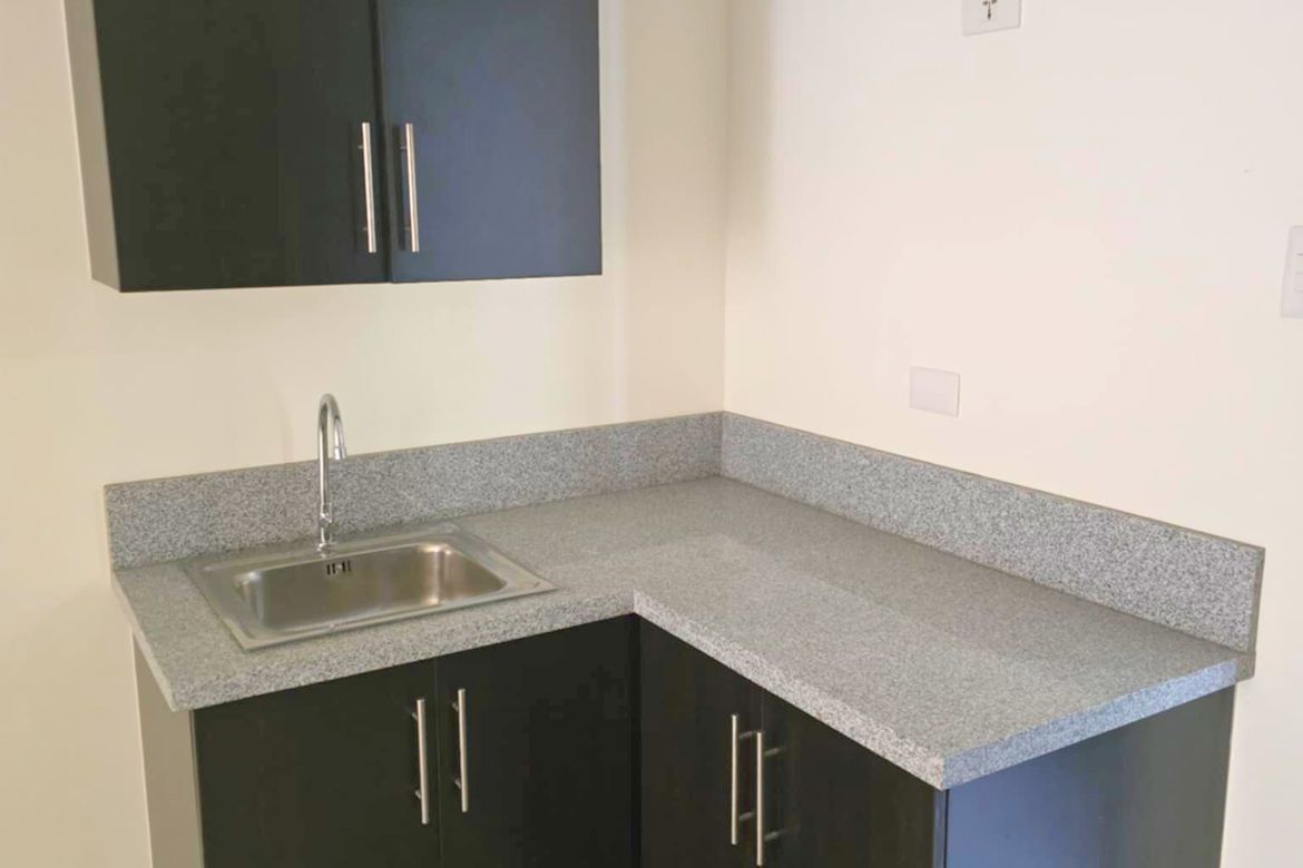 1 Bedroom Condo for Sale in Pioneer Woodlands, Barangka Ilaya, Mandaluyong, Metro Manila near MRT-3 Boni – photo 7