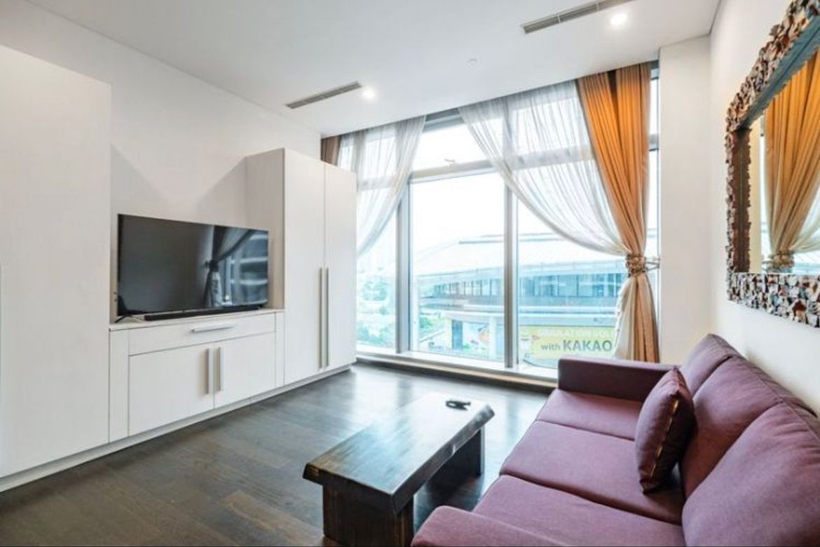 1 Bedroom Condo for Sale in Poblacion, Makati, Metro Manila