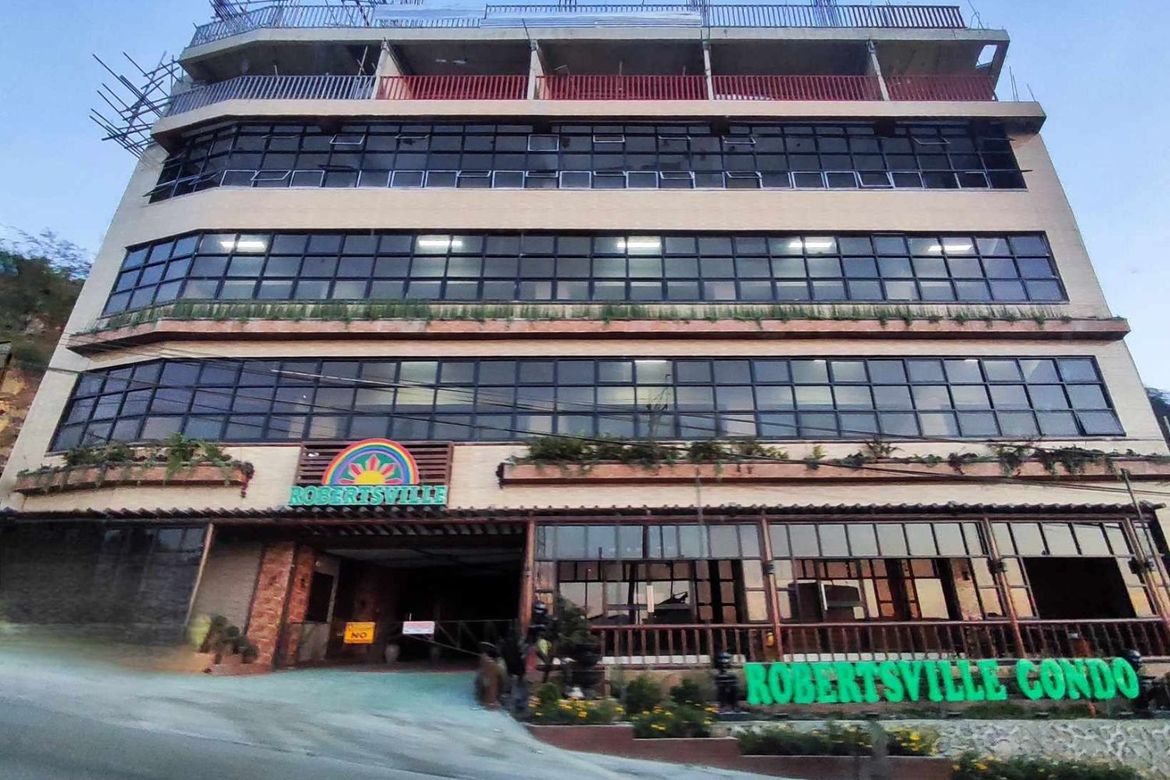 1 Bedroom Condo for Sale in Poblacion, Tuba, Benguet
