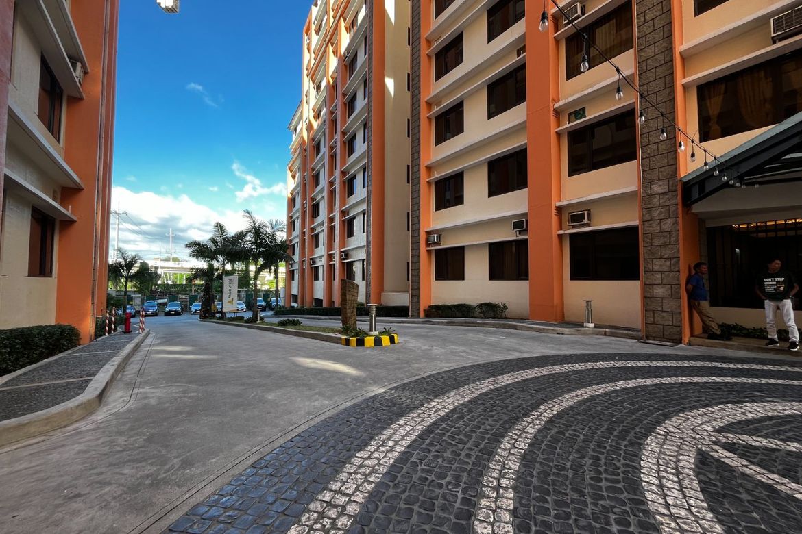 1 Bedroom Condo for Sale in Pulang Lupa Uno, Las Piñas, Metro Manila