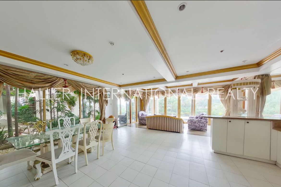 1 Bedroom Condo for Sale in Punta Engaño, Lapu-Lapu, Cebu