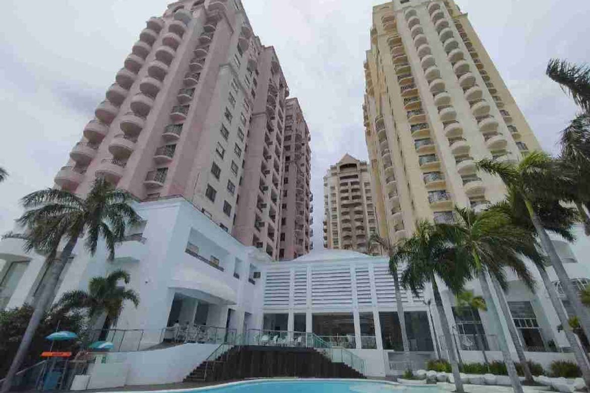 1 Bedroom Condo for Sale in Punta Engaño, Lapu-Lapu, Cebu