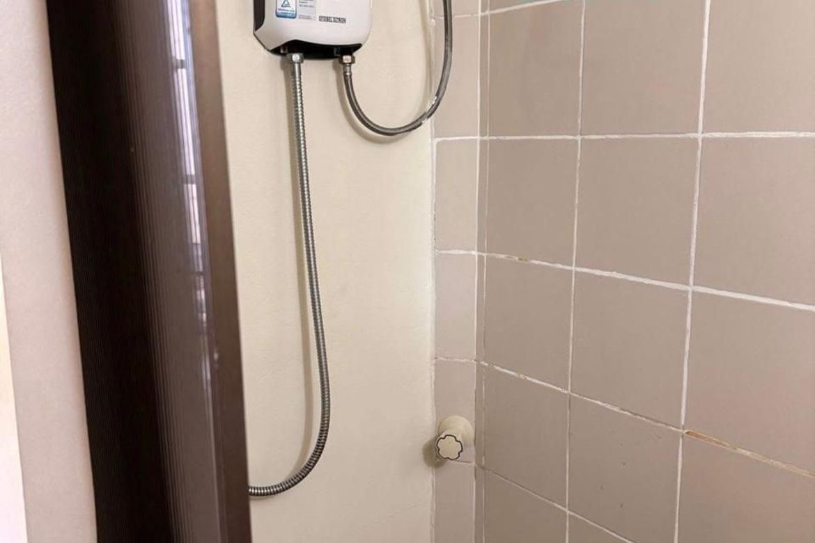 1 Bedroom Condo for Sale in Rock Fort, Bangkal, Makati, Metro Manila near MRT-3 Magallanes – photo 4