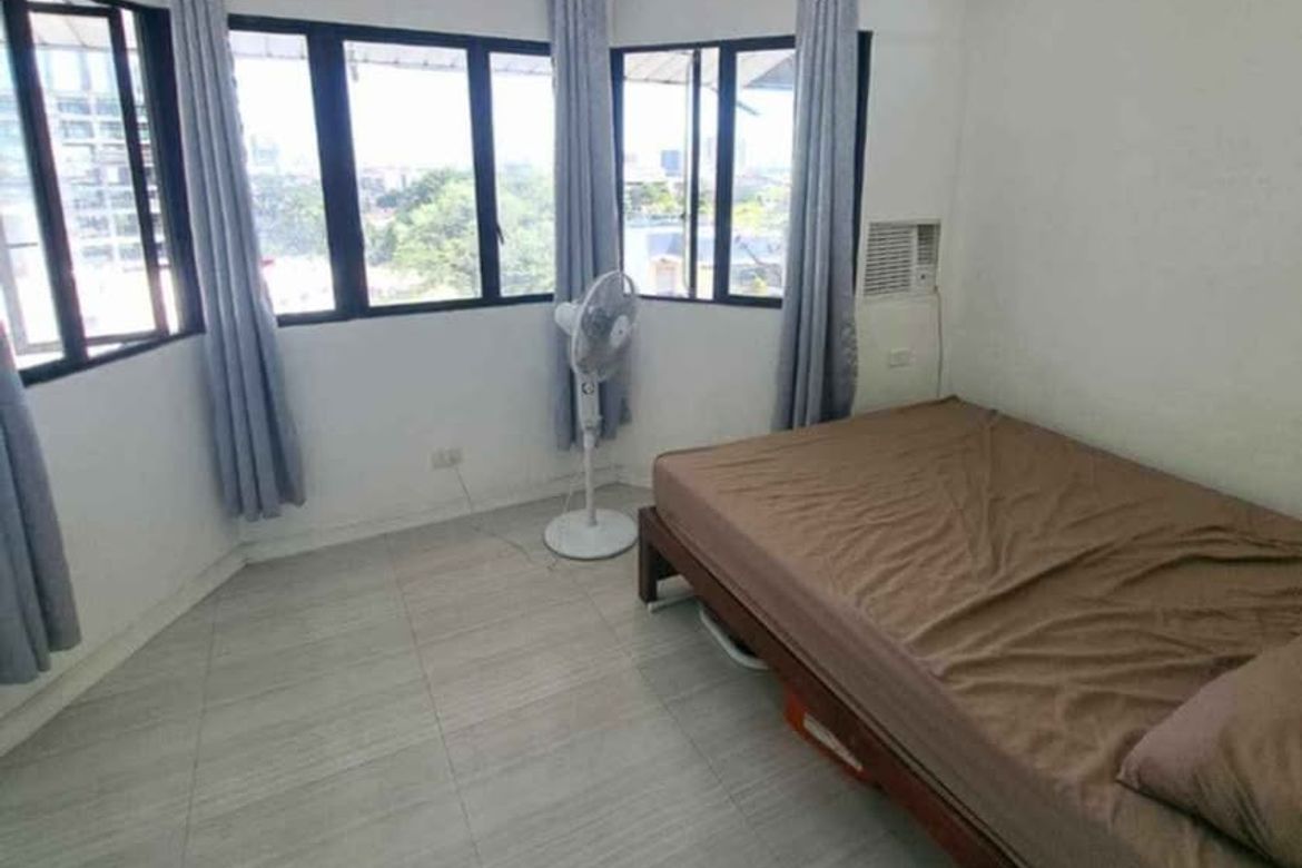 1 Bedroom Condo for Sale in San Antonio, Cebu City, Cebu