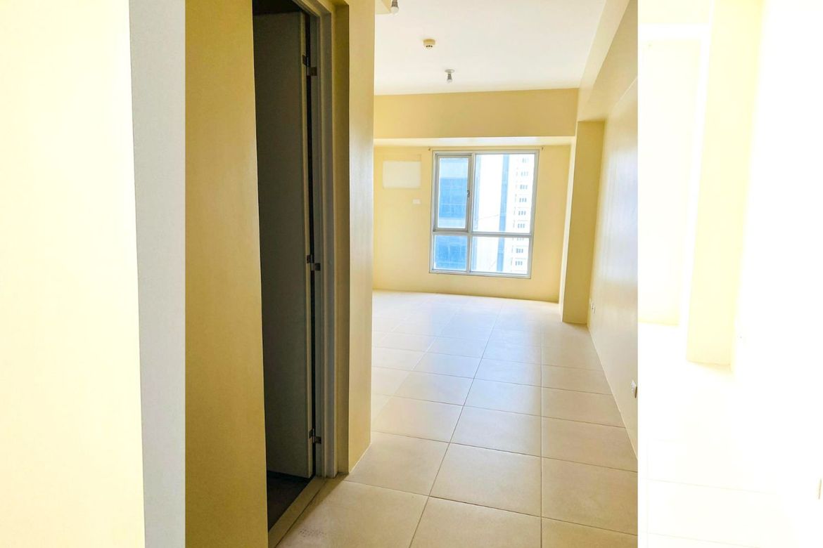 1 Bedroom Condo for Sale in San Antonio, Makati, Metro Manila