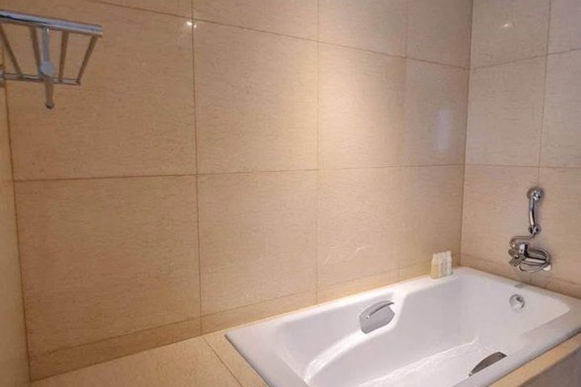 1 Bedroom Condo for Sale in San Lorenzo, Makati, Metro Manila near MRT-3 Ayala – photo 5